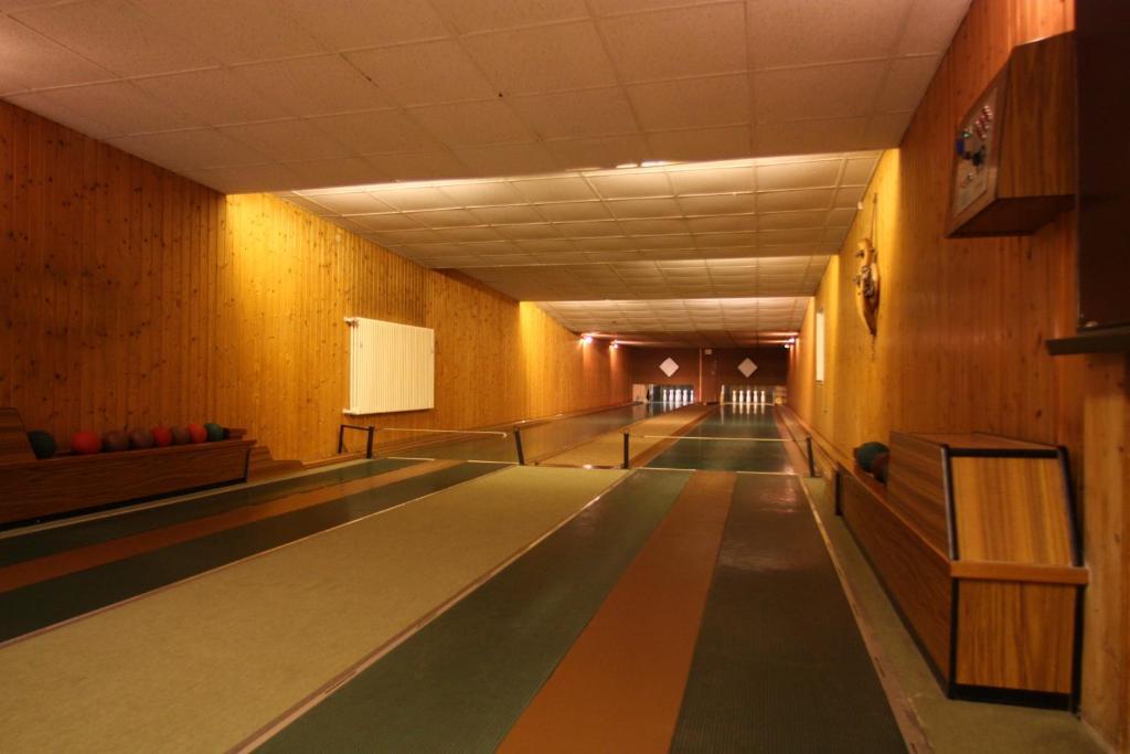 Landhotel Zur Kanne Neresheim Bagian luar foto